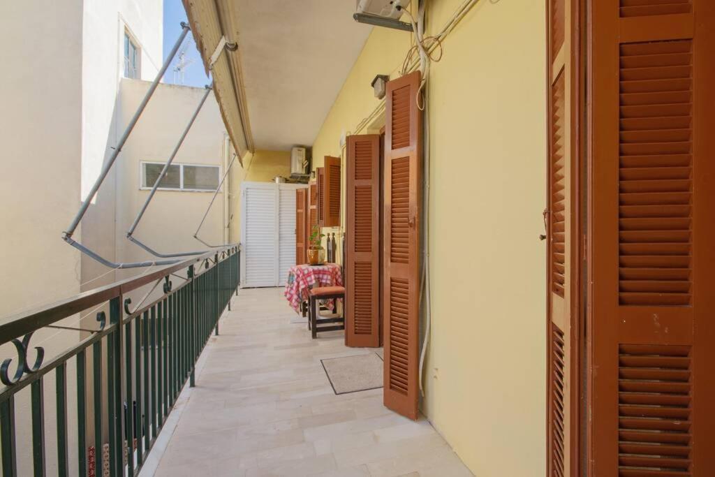 Anthia Sunny Apartment In Kanoni Exterior photo
